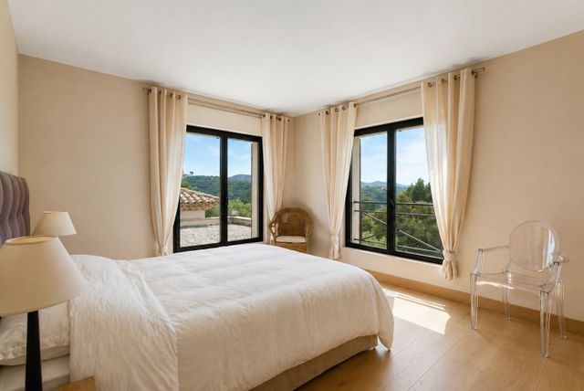 Maison &agrave; vendre - 7 pi&egrave;ces - 300 m2 - La Croix Valmer - 83 - PROVENCE-ALPES-COTE-D-AZUR