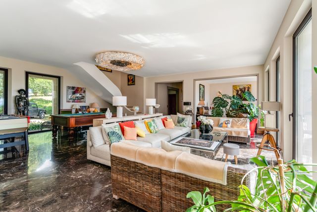 Maison &agrave; vendre - 7 pi&egrave;ces - 300 m2 - La Croix Valmer - 83 - PROVENCE-ALPES-COTE-D-AZUR