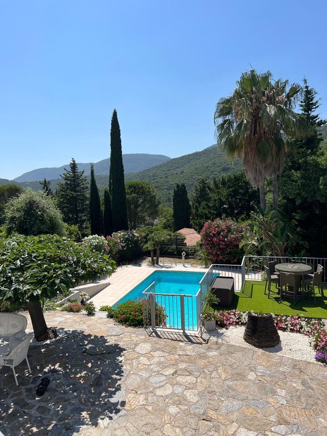 Maison &agrave; vendre - 5 pi&egrave;ces - 119,80 m2 - La Croix Valmer - 83 - PROVENCE-ALPES-COTE-D-AZUR