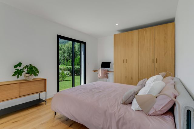 Maison &agrave; vendre - 6 pi&egrave;ces - 240 m2 - Cavalaire Sur Mer - 83 - PROVENCE-ALPES-COTE-D-AZUR