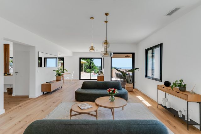 Maison &agrave; vendre - 6 pi&egrave;ces - 240 m2 - Cavalaire Sur Mer - 83 - PROVENCE-ALPES-COTE-D-AZUR