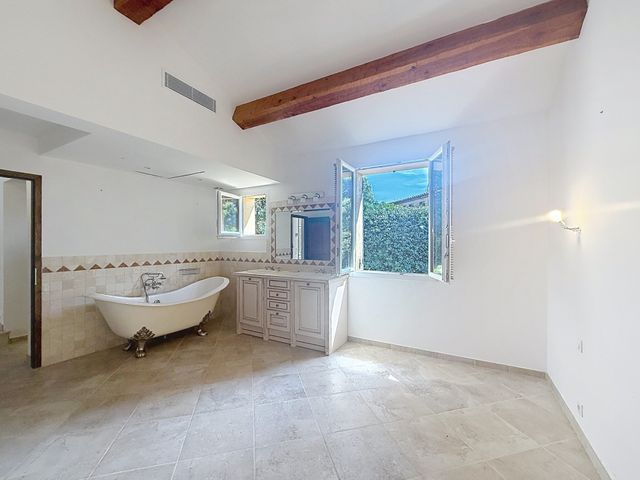 Maison &agrave; vendre - 6 pi&egrave;ces - 160 m2 - La Croix Valmer - 83 - PROVENCE-ALPES-COTE-D-AZUR