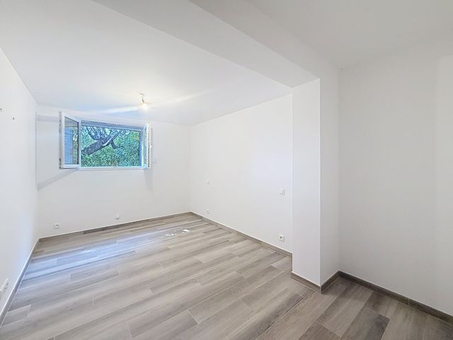 Maison &agrave; vendre - 6 pi&egrave;ces - 160 m2 - La Croix Valmer - 83 - PROVENCE-ALPES-COTE-D-AZUR