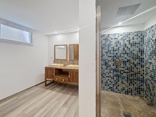Maison &agrave; vendre - 6 pi&egrave;ces - 160 m2 - La Croix Valmer - 83 - PROVENCE-ALPES-COTE-D-AZUR