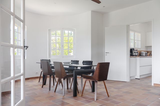 Maison &agrave; vendre - 8 pi&egrave;ces - 225 m2 - La Croix Valmer - 83 - PROVENCE-ALPES-COTE-D-AZUR