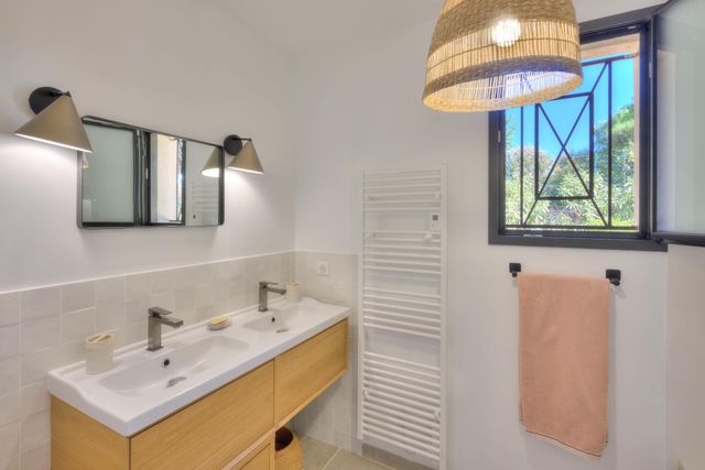 Maison &agrave; vendre - 6 pi&egrave;ces - 116 m2 - La Croix Valmer - 83 - PROVENCE-ALPES-COTE-D-AZUR