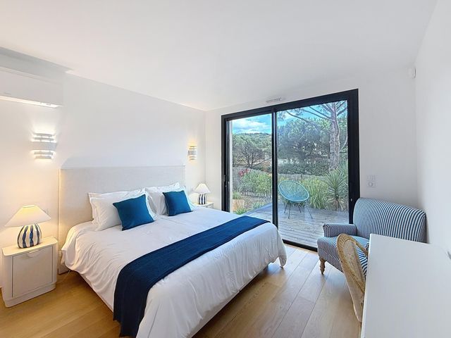 Maison &agrave; vendre - 7 pi&egrave;ces - 250 m2 - La Croix Valmer - 83 - PROVENCE-ALPES-COTE-D-AZUR