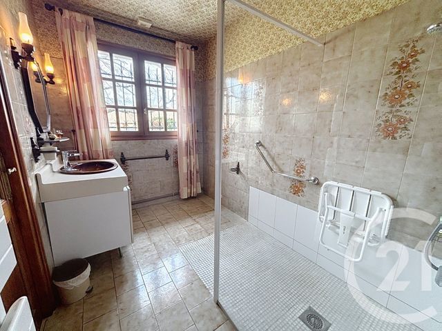 Maison &agrave; vendre - 6 pi&egrave;ces - 131,60 m2 - Montpon Menesterol - 24 - AQUITAINE