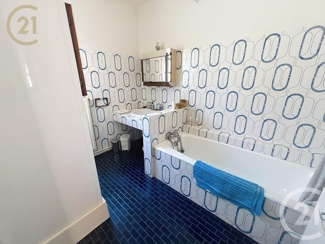 Maison à vendre - 7 pièces - 133,10 m2 - Montpon Menesterol - 24 - AQUITAINE