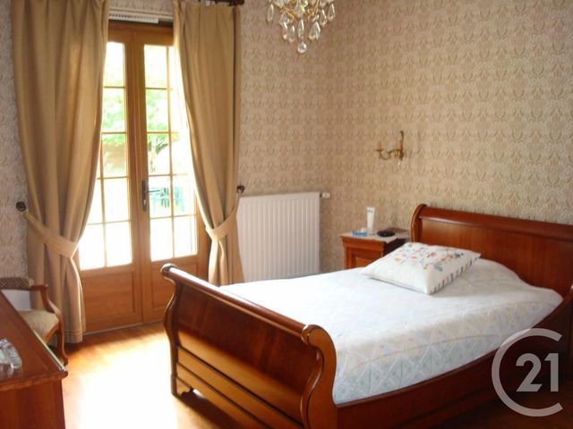 Maison à vendre - 7 pièces - 133,10 m2 - Montpon Menesterol - 24 - AQUITAINE