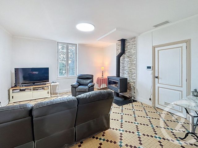 Maison &agrave; vendre - 6 pi&egrave;ces - 161 m2 - Montpon Menesterol - 24 - AQUITAINE