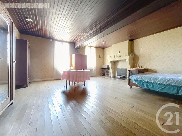 Maison à vendre - 5 pièces - 150,40 m2 - Montpon Menesterol - 24 - AQUITAINE