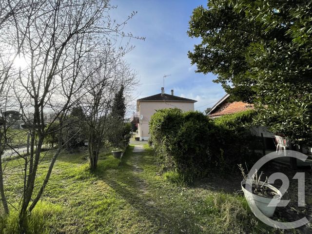 Maison à vendre - 6 pièces - 140,90 m2 - Montpon Menesterol - 24 - AQUITAINE