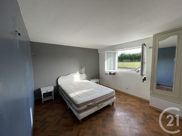 Maison à vendre - 6 pièces - 140,90 m2 - Montpon Menesterol - 24 - AQUITAINE