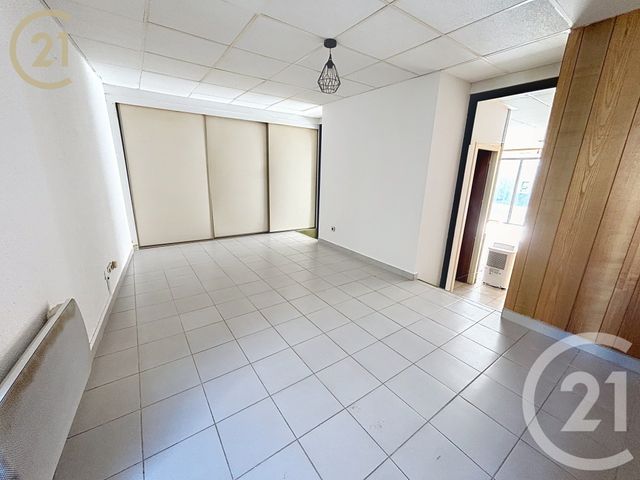 Maison &agrave; vendre - 5 pi&egrave;ces - 115 m2 - Montpon Menesterol - 24 - AQUITAINE