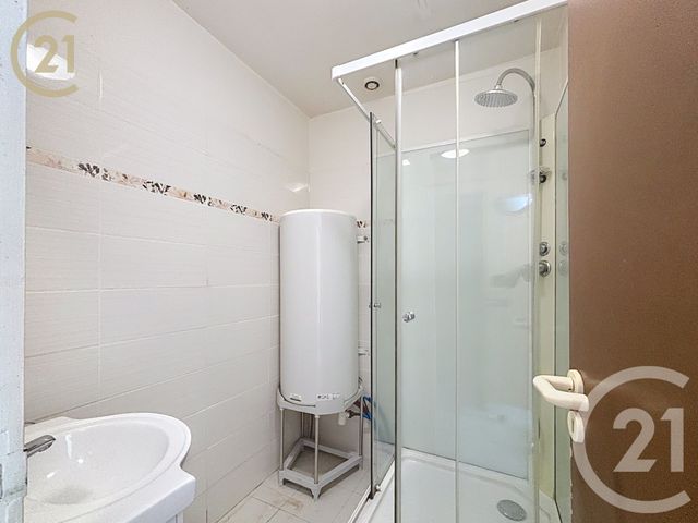 Maison &agrave; vendre - 5 pi&egrave;ces - 115 m2 - Montpon Menesterol - 24 - AQUITAINE