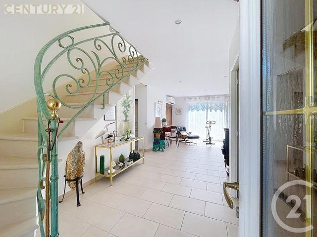 Maison à vendre - 10 pièces - 248 m2 - Montpon Menesterol - 24 - AQUITAINE