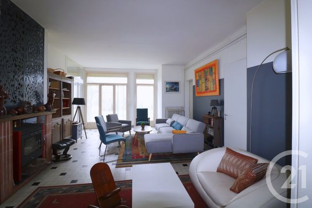 Maison &agrave; vendre - 9 pi&egrave;ces - 275 m2 - Montpon Menesterol - 24 - AQUITAINE