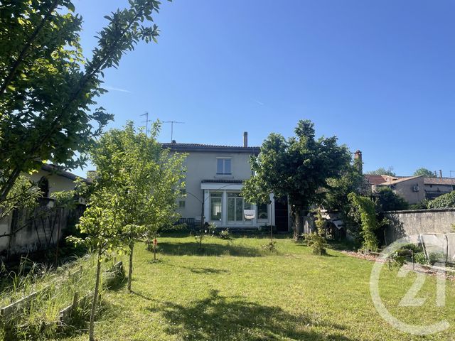 Maison &agrave; vendre - 9 pi&egrave;ces - 275 m2 - Montpon Menesterol - 24 - AQUITAINE