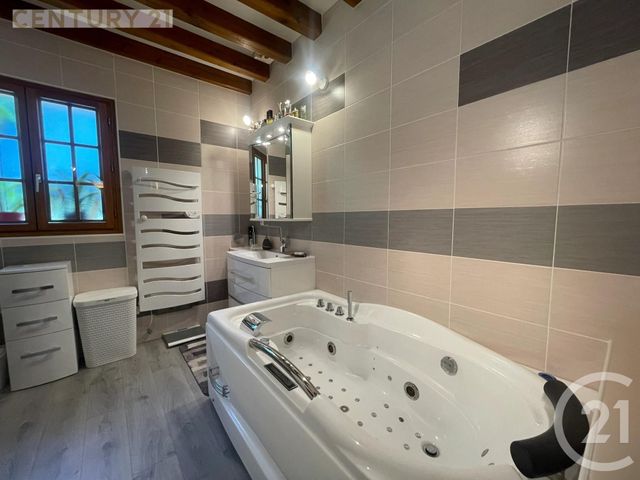 Maison à vendre - 5 pièces - 179,45 m2 - Echourgnac - 24 - AQUITAINE