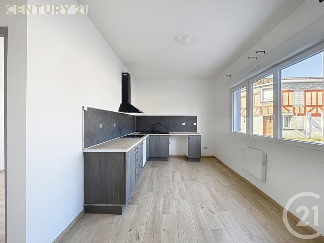 Immeuble &agrave; vendre - 317,50 m2 - Montpon Menesterol - 24 - AQUITAINE