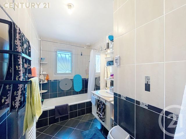 Maison à vendre - 4 pièces - 96,13 m2 - Montpon Menesterol - 24 - AQUITAINE