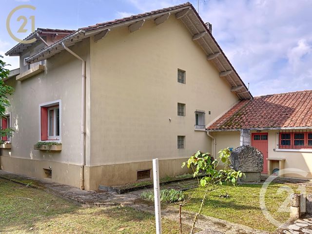 Maison à vendre - 6 pièces - 134 m2 - Montpon Menesterol - 24 - AQUITAINE