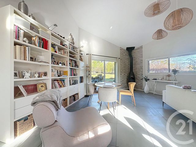 Maison &agrave; vendre - 5 pi&egrave;ces - 222,87 m2 - Montpon Menesterol - 24 - AQUITAINE