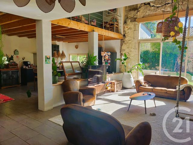 Maison à vendre - 7 pièces - 217,11 m2 - Montpon Menesterol - 24 - AQUITAINE