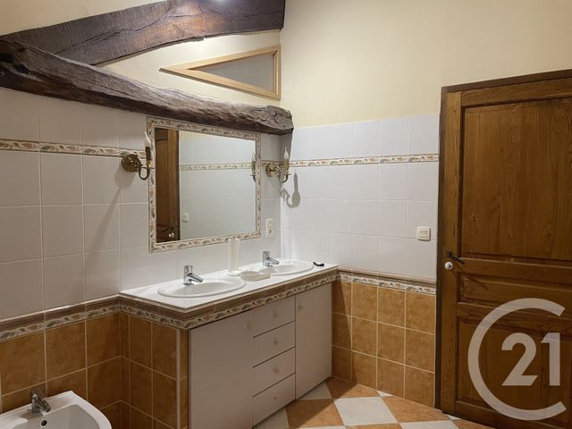 Maison à louer - 5 pièces - 236 m2 - Mussidan - 24 - AQUITAINE