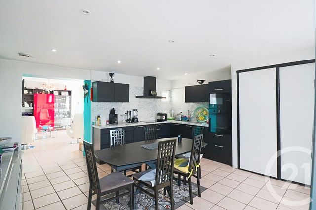 Maison &agrave; vendre - 6 pi&egrave;ces - 206 m2 - Montpon Menesterol - 24 - AQUITAINE