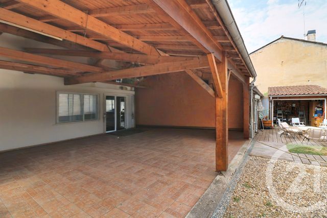 Maison &agrave; vendre - 6 pi&egrave;ces - 206 m2 - Montpon Menesterol - 24 - AQUITAINE