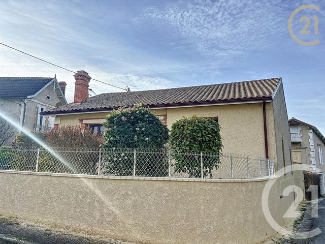 Maison à vendre - 4 pièces - 85 m2 - Montpon Menesterol - 24 - AQUITAINE