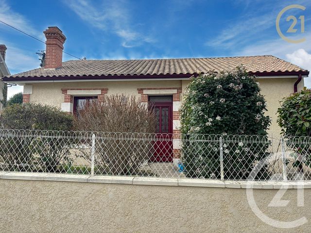 Maison à vendre - 4 pièces - 85 m2 - Montpon Menesterol - 24 - AQUITAINE