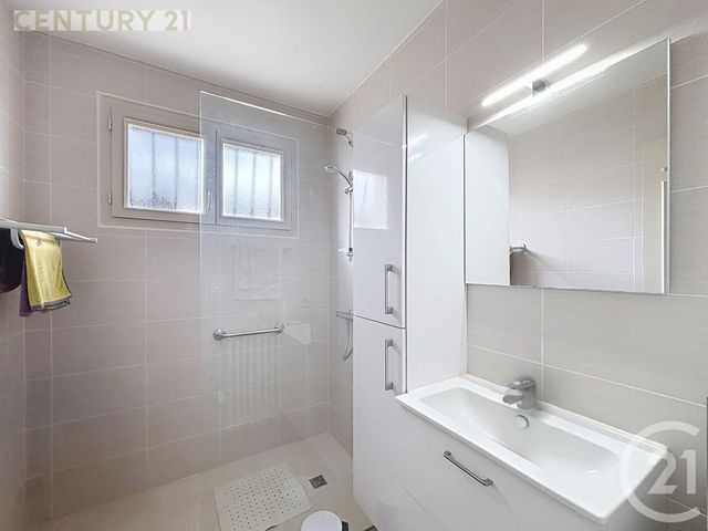 Maison à vendre - 6 pièces - 105,90 m2 - Montpon Menesterol - 24 - AQUITAINE