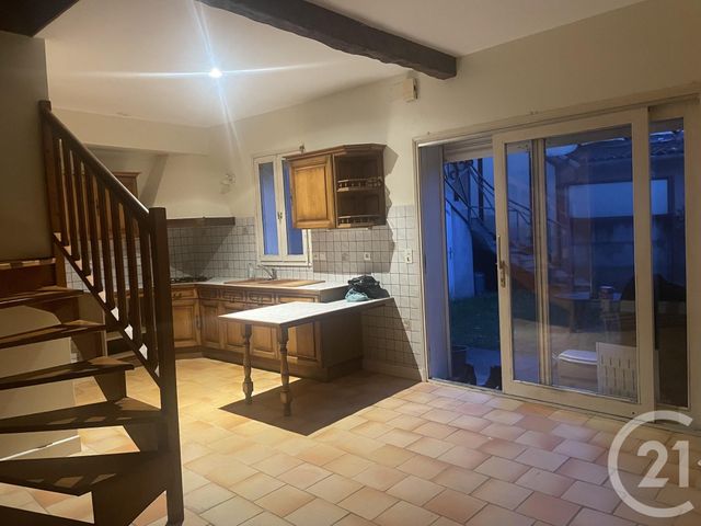 Appartement F3 à louer - 3 pièces - 54,80 m2 - Montpon Menesterol - 24 - AQUITAINE