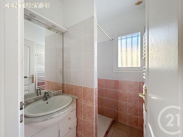 Maison &agrave; vendre - 3 pi&egrave;ces - 88,90 m2 - Montpon Menesterol - 24 - AQUITAINE