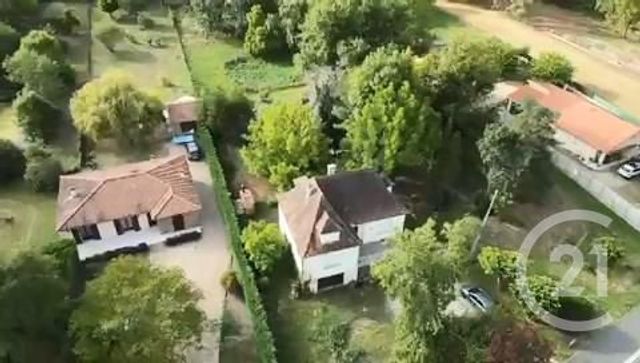 Maison à vendre - 6 pièces - 124,80 m2 - Montpon Menesterol - 24 - AQUITAINE