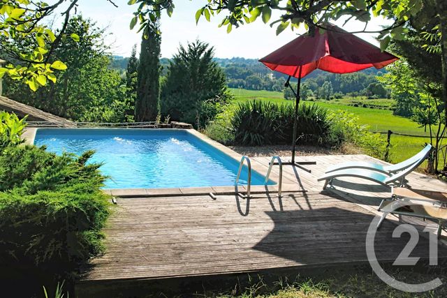 Maison &agrave; vendre - 12 pi&egrave;ces - 329 m2 - Montpon Menesterol - 24 - AQUITAINE