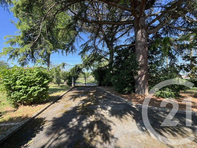 Maison &agrave; vendre - 4 pi&egrave;ces - 101,62 m2 - Montpon Menesterol - 24 - AQUITAINE