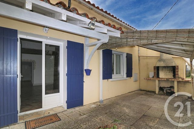 Maison &agrave; vendre - 3 pi&egrave;ces - 71 m2 - Montpon Menesterol - 24 - AQUITAINE