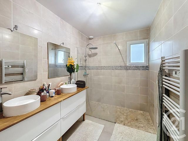 Maison &agrave; vendre - 7 pi&egrave;ces - 140,70 m2 - Montpon Menesterol - 24 - AQUITAINE