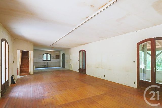 Maison &agrave; vendre - 9 pi&egrave;ces - 353 m2 - Montpon Menesterol - 24 - AQUITAINE