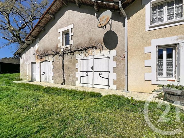 Maison &agrave; vendre - 5 pi&egrave;ces - 130 m2 - Montpon Menesterol - 24 - AQUITAINE