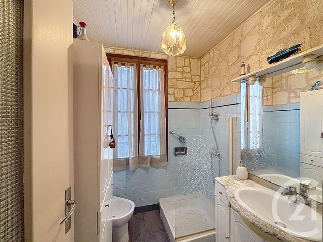 Maison &agrave; vendre - 4 pi&egrave;ces - 121 m2 - Montpon Menesterol - 24 - AQUITAINE