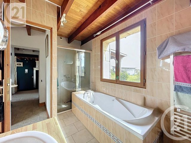 Maison &agrave; vendre - 4 pi&egrave;ces - 129 m2 - Montpon Menesterol - 24 - AQUITAINE