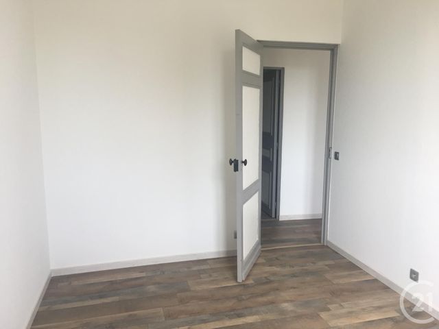 Appartement F2 &agrave; louer - 2 pi&egrave;ces - 44,65 m2 - Montpon Menesterol - 24 - AQUITAINE