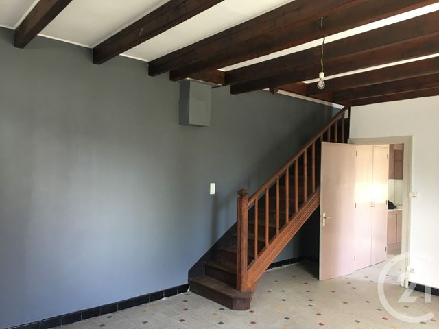 Maison &agrave; louer - 3 pi&egrave;ces - 73 m2 - Montpon Menesterol - 24 - AQUITAINE