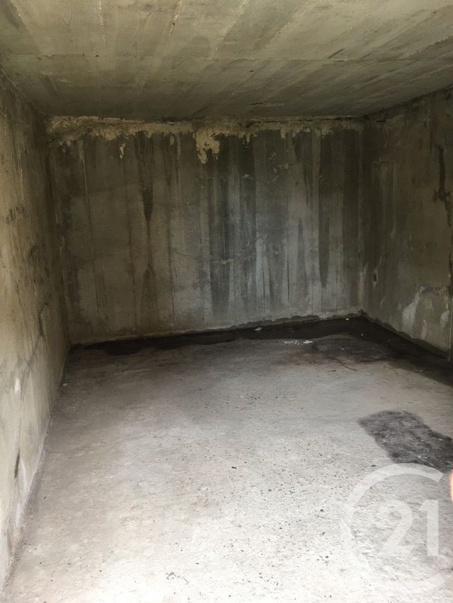 Maison &agrave; louer - 3 pi&egrave;ces - 73 m2 - Montpon Menesterol - 24 - AQUITAINE