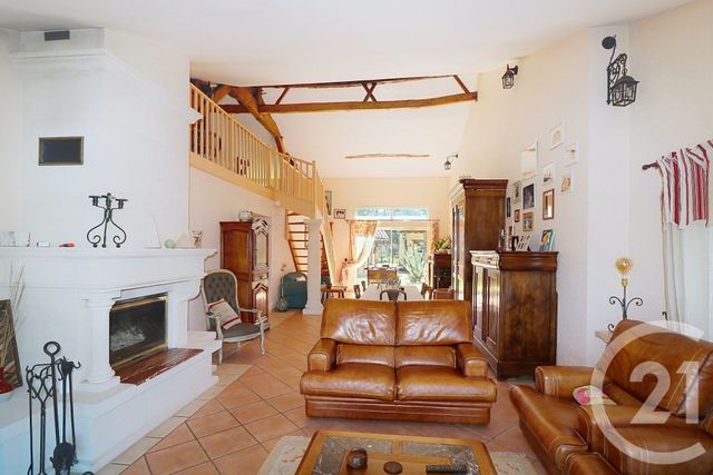 Maison &agrave; vendre - 9 pi&egrave;ces - 212 m2 - St Andre De Double - 24 - AQUITAINE